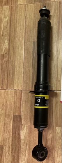 ขายเศษโช๊ค Fortuner Gr Sport หน้า หลัง 