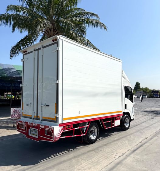 รถ ISUZU NLR 130 แรง ปี 2560 รถห้างแท้(4 ล้อไม่ติดเวลา) ตู้แห้ง ยาว 3.30 กว้าง1.85 ม.  รูปที่ 5