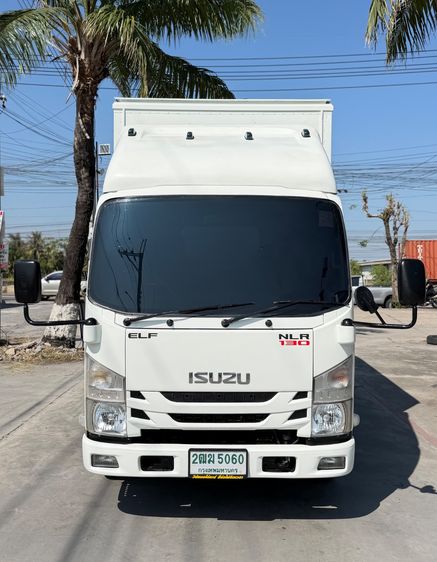 รถ ISUZU NLR 130 แรง ปี 2560 รถห้างแท้(4 ล้อไม่ติดเวลา) ตู้แห้ง ยาว 3.30 กว้าง1.85 ม.  รูปที่ 3