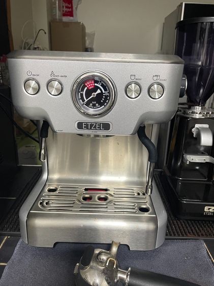 เครื่องชงกาแฟสดพร้อมเครื่องบด