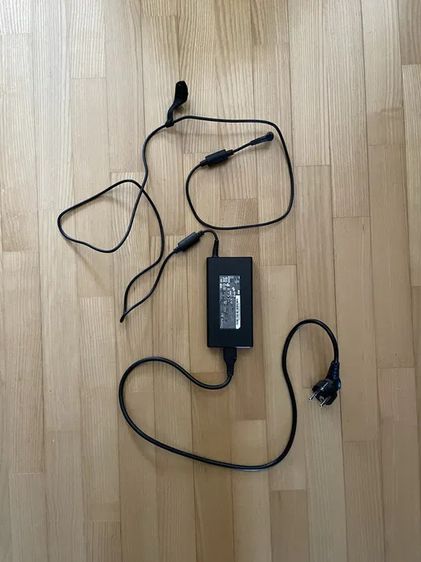 MSI Stealth 15 15.6 i7 32GB 1TB RTX 4060 Like new รูปที่ 5