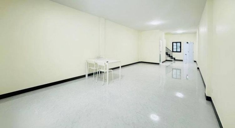 มีบางส่วน 2025 ให้เช่า ทาวน์เฮ้าส์ 2 ชั้นสร้างใหม่ ใกล้ BTS เพชรเกษม 48 ทำเลดี เดินทางสะดวก มีเฟอร์นิเจอร์ราคา 16,000 บาท รูปที่ 3