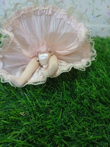 ตุ๊กตาพอซเลน รูปที่ 4