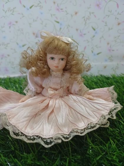 ตุ๊กตาพอซเลน