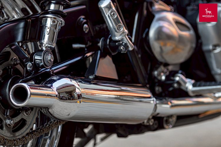 Triumph Bonneville T100 ปี2017 สีขาวฟ้าหายาก วิ่งน้อย 6,000km. รูปที่ 6