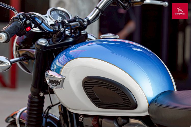 Triumph Bonneville T100 ปี2017 สีขาวฟ้าหายาก วิ่งน้อย 6,000km. รูปที่ 14