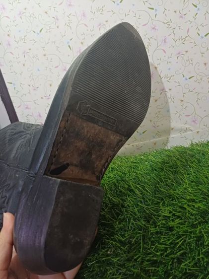 รองเท้าบูทสีดำ รูปที่ 5