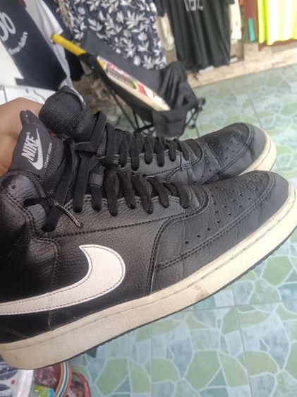 ดำ หนังแท้ รองเท้าผ้าใบ UK 8 | EU 42 | US 8.5 Nike Court Vision Mid Black White