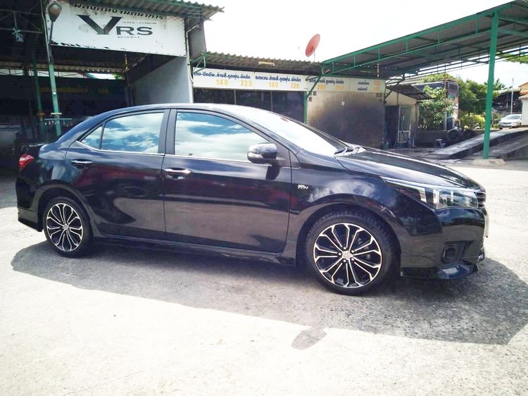 Toyota Altis 2014 1.8 Esport Sedan เบนซิน เกียร์อัตโนมัติ ดำ รูปที่ 2