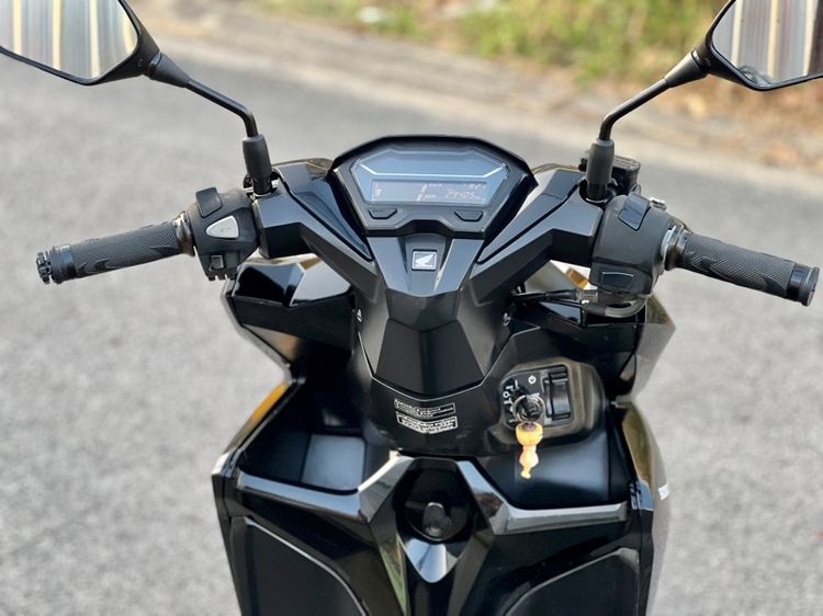 Click125i 2018 รูปที่ 5