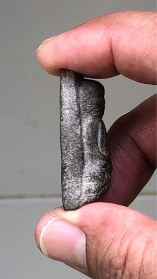 พระหลวงปู่ทวดเนื้อว่าน วัดช้างให้ ปี2497 พิมพ์กลางชะลูด รูปที่ 4