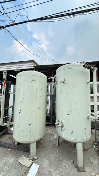 ถังแรงดันเหล็กสูง2เมตรกว่าเส้นผ่าศูนย์กลาง80-90ซม สภาพใหม่ ราคา15,500 บาท