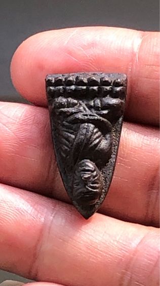 พระหลวงปู่ทวด พิมพ์เตารีดเล็กอาปาเช่แข้งขีด วัดช้างให้ ปี2505 รูปที่ 3