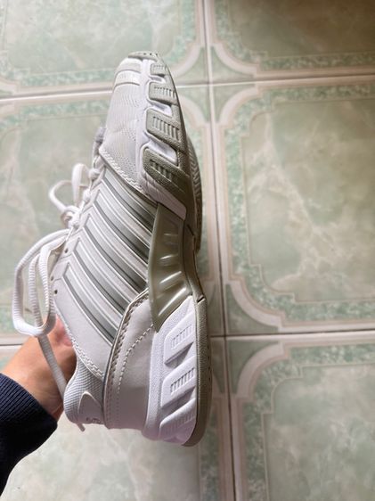 รองเท้า รูปที่ 2