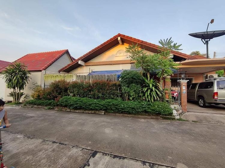 อื่นๆ มีบางส่วน สร้างเสร็จก่อน 2010 บ้านเดี่ยวสามห้องนอนใกล้อ่างเก็บน้ำมาบประชัน รูปที่ 2