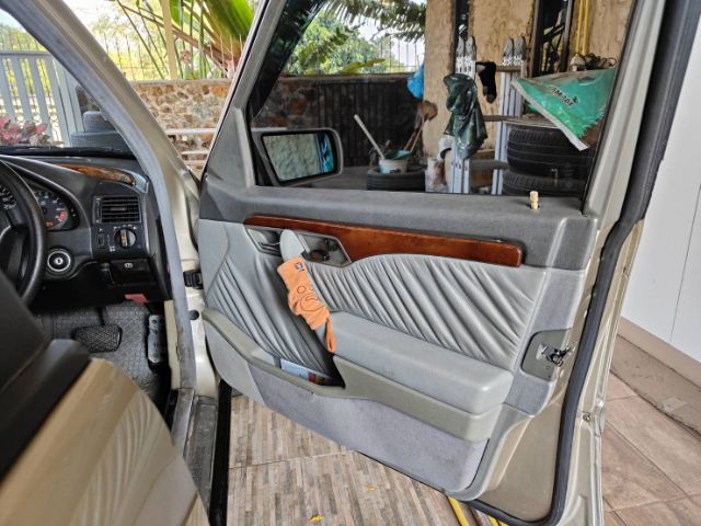 Mercedes-Benz C-Class 1997 C180 Sedan เบนซิน เกียร์อัตโนมัติ บรอนซ์ทอง รูปที่ 3