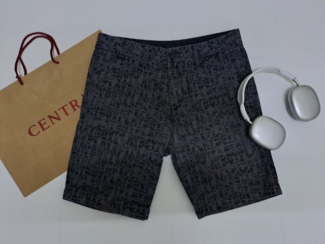 อื่นๆ M กางเกงขาสั้นสีเทา-ดำ ผ้า Cotton ลายกราฟฟิค แบรนด์ Playboy‼️