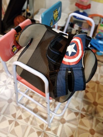 รถเข็นเด็ก เก้าอี้เสริม โต๊ะอาหาร บูสเตอร์ เสื้อคาดเอว  รูปที่ 14