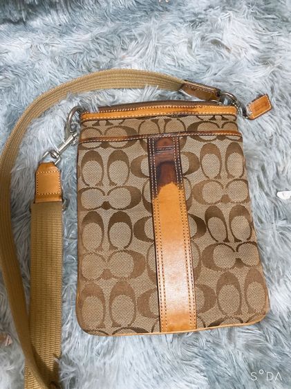 กระเป๋าถือ สะพายข้าง ใหม่มาก รูปที่ 10