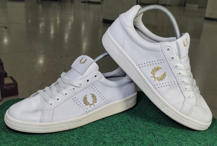 รองเท้า💥FRED PERRY💥ของแท้‼️พื้นนิ่ม เบา สวยๆ เดิมๆ สภาพดี💥มี 3คู่ไซร์ 39,41,43 รูปที่ 10