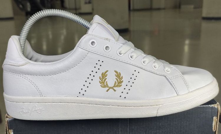 รองเท้า💥FRED PERRY💥ของแท้‼️พื้นนิ่ม เบา สวยๆ เดิมๆ สภาพดี💥มี 3คู่ไซร์ 39,41,43 รูปที่ 13