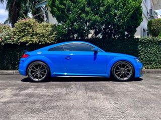 ฟรีดาวน์ AUDI TT Coupe’ 45 TFSI quattro S-Line  ปี2564(2021) วิ่งเพียง 40,000 km. สีฟ้า รถสวยมาก.