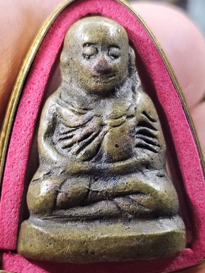 หลวงพ่อเงิน วัดบางคลาน พิมพ์ขี้ตาสามชาย