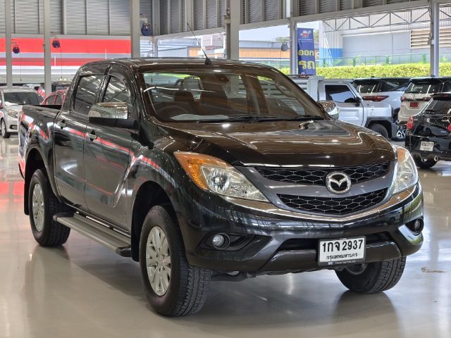 รถ Mazda BT-50 Pro 3.2 R 4WD สี ดำ