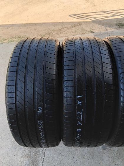 ยางชุด มิชลิน 225-50-18 ปี22 รูปที่ 5