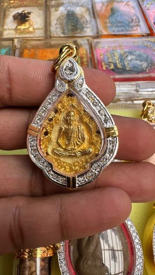 ปล่อยพระค่ะ