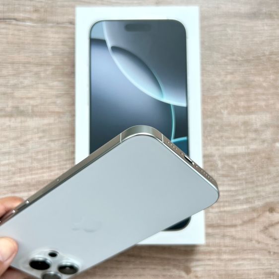 ขายเทิร์น iPhone 16 Pro Max 256 แบต 100 ประกัน เมษา 69 สวยกริ๊บเดิมๆ ใช้ถนอม ครบกล่อง รูปที่ 10