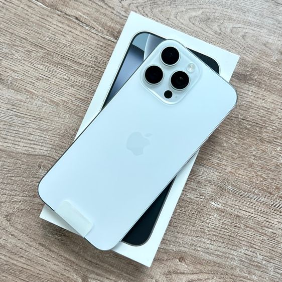 ขายเทิร์น iPhone 16 Pro Max 256 แบต 100 ประกัน เมษา 69 สวยกริ๊บเดิมๆ ใช้ถนอม ครบกล่อง รูปที่ 3