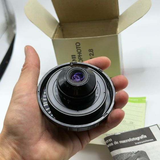 Canon Macrophoto 35mm f2.8 ของใหม่เก่าเก็บ ครบกล่องเดิม รูปที่ 2