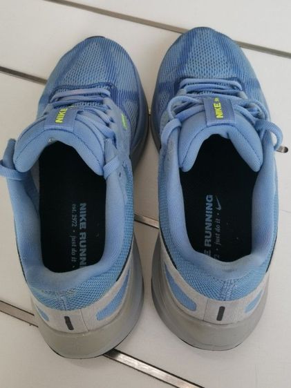 NIKE Structure 25 รองเท้าวิ่งขนาด​ 8.5(42)แท้ใช้งานมาไม่นานขาย700บาทรวมส่งEMsให้ด้วย(ตำหนิ​เชือกด้านซ้ายโดนน้ำยา ไฮเตอร์นิดหนึ่งตามรูป) รูปที่ 9