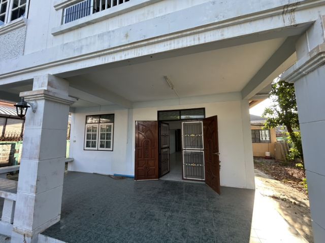 ไม่มี 2011 ใช่ ขายบ้านเดี่ยวพื้นที่ 200 ตารางวาหมู่บ้านเศรษฐกิจบางแค รูปที่ 2