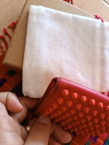 กระเป๋าตังค์ใบสั้น Christian Louboutinมือสองของแท้ รูปที่ 17