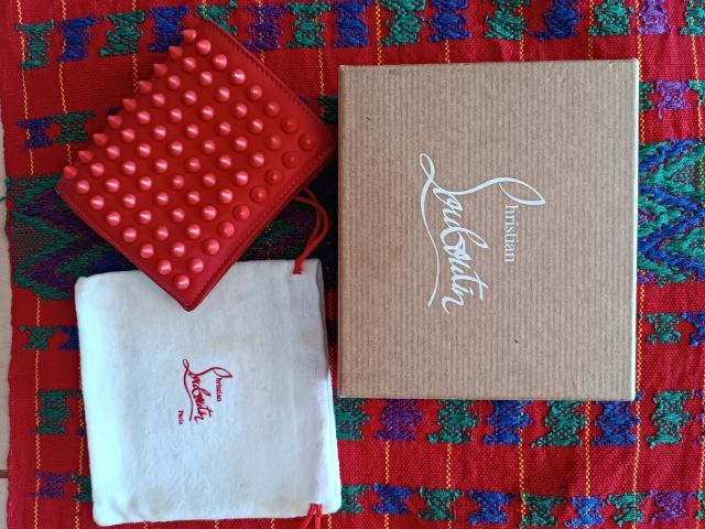 ไม่ระบุ แดง หนังแท้ อื่นๆ กระเป๋าตังค์ใบสั้น Christian Louboutinมือสองของแท้