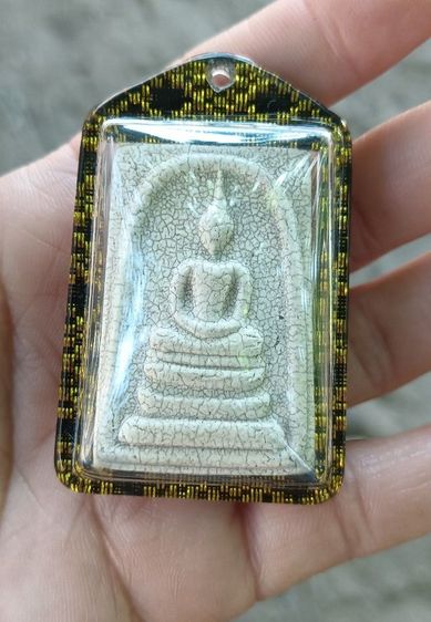 พระสมเด็จ 1 องค์