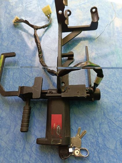 ตัวล็อคกันขโมยเบรคครัช