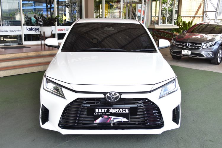 Toyota Yaris ATIV 2024 1.2 Smart Sedan เบนซิน ไม่ติดแก๊ส เกียร์อัตโนมัติ ขาว รูปที่ 2