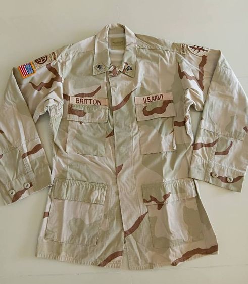 ขายเสื้อทหารสหรัฐ 500 บาทพร้อมส่ง โทร.0811377711