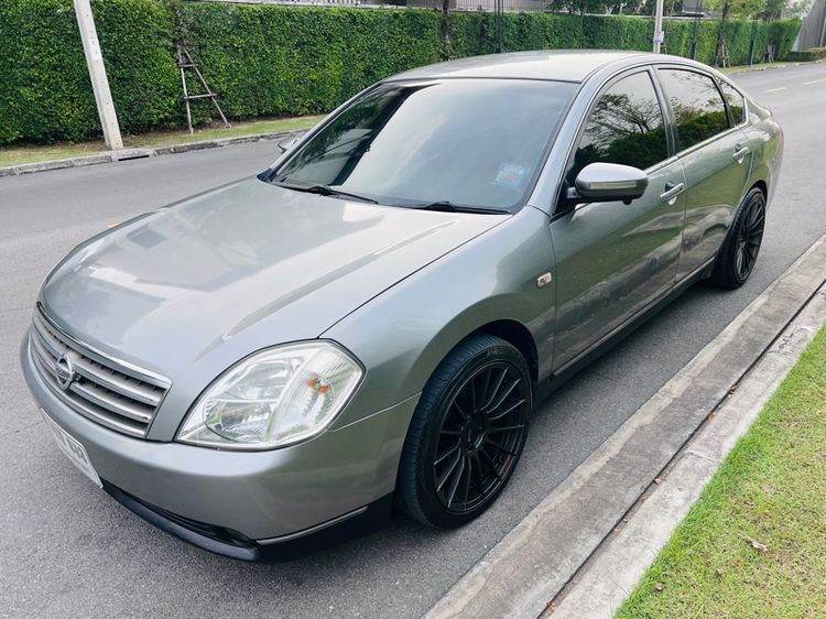 รถ Nissan Teana 2.3 230 JM สี เทา