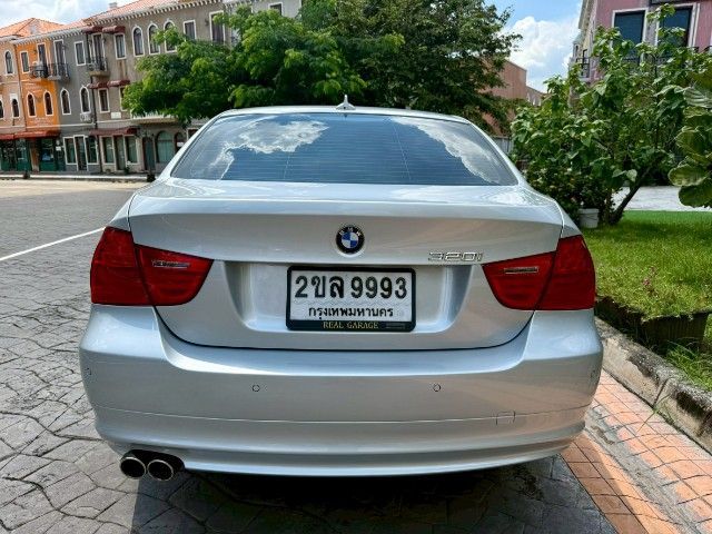 BMW Series 3 2010 320i Sedan เบนซิน ไม่ติดแก๊ส เกียร์อัตโนมัติ บรอนซ์เงิน รูปที่ 4