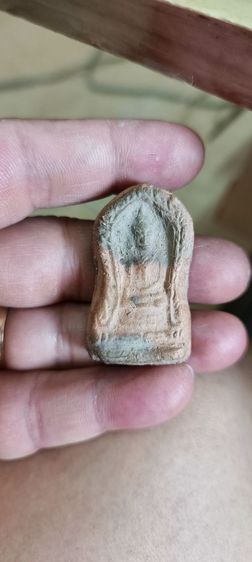 พระขุนแผนซุ้มเสมา พระครูเกษมนวกิจ ( พ่อเต้า เขมโก ) วัดเกาะวังไทร จ.นครปฐม ปี ๒๔๙๖

