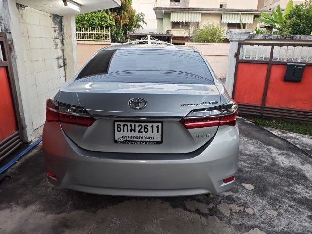 Toyota Altis 2017 1.6 G Sedan เบนซิน ไม่ติดแก๊ส เกียร์อัตโนมัติ บรอนซ์เงิน รูปที่ 3