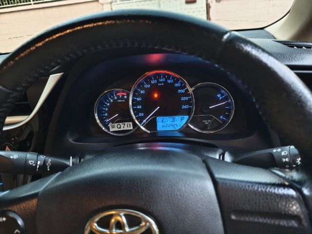 Toyota Altis 2017 1.6 G Sedan เบนซิน ไม่ติดแก๊ส เกียร์อัตโนมัติ บรอนซ์เงิน รูปที่ 4