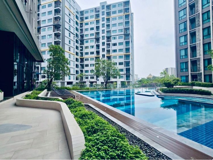 คอนโดพร้อมอยู่KnighSbridge interchange