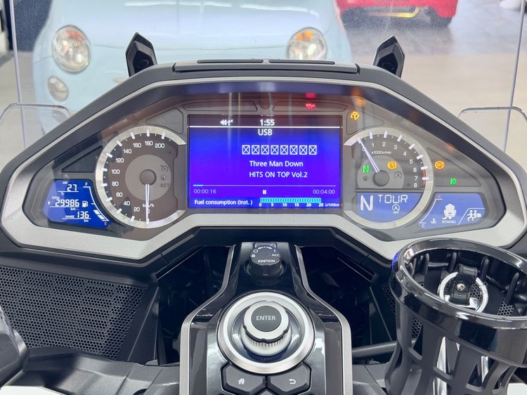 Honda New Goldwing DCT รุ่นTop สีขาว ปี23 รุ่นปัจจุบันกล่องท้ายใหญ่แล้ว 29xxxkm  คู่มือบุ้คเซอร์วิสครบ คันนี้สภาพเหมือนใหม่  รูปที่ 12