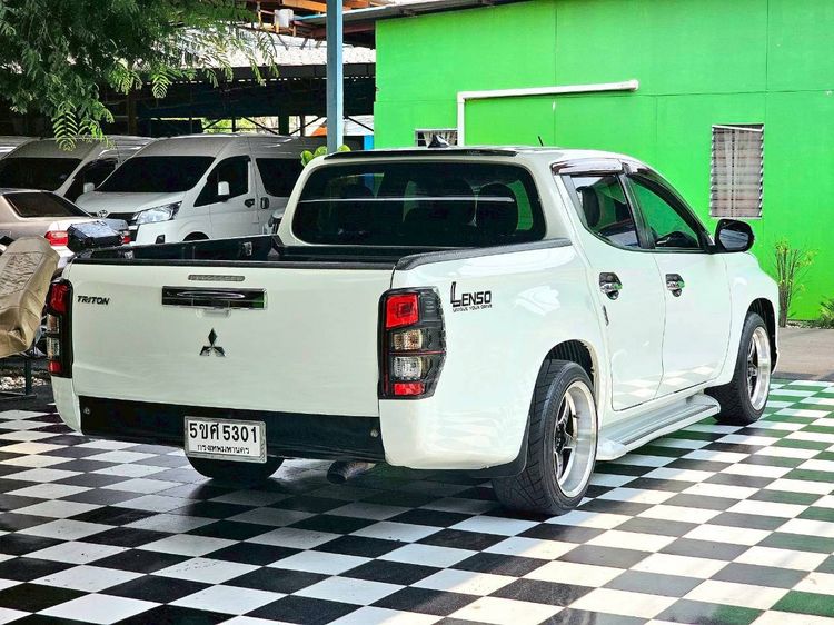 Mitsubishi Triton 2020 2.5 GLX Pickup ดีเซล ไม่ติดแก๊ส เกียร์ธรรมดา ขาว รูปที่ 4