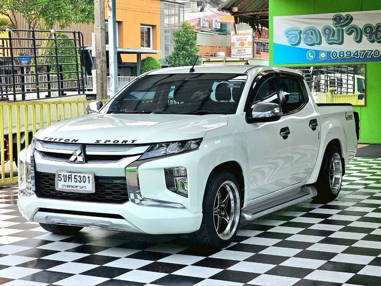 Mitsubishi Triton 2020 2.5 GLX Pickup ดีเซล ไม่ติดแก๊ส เกียร์ธรรมดา ขาว รูปที่ 3